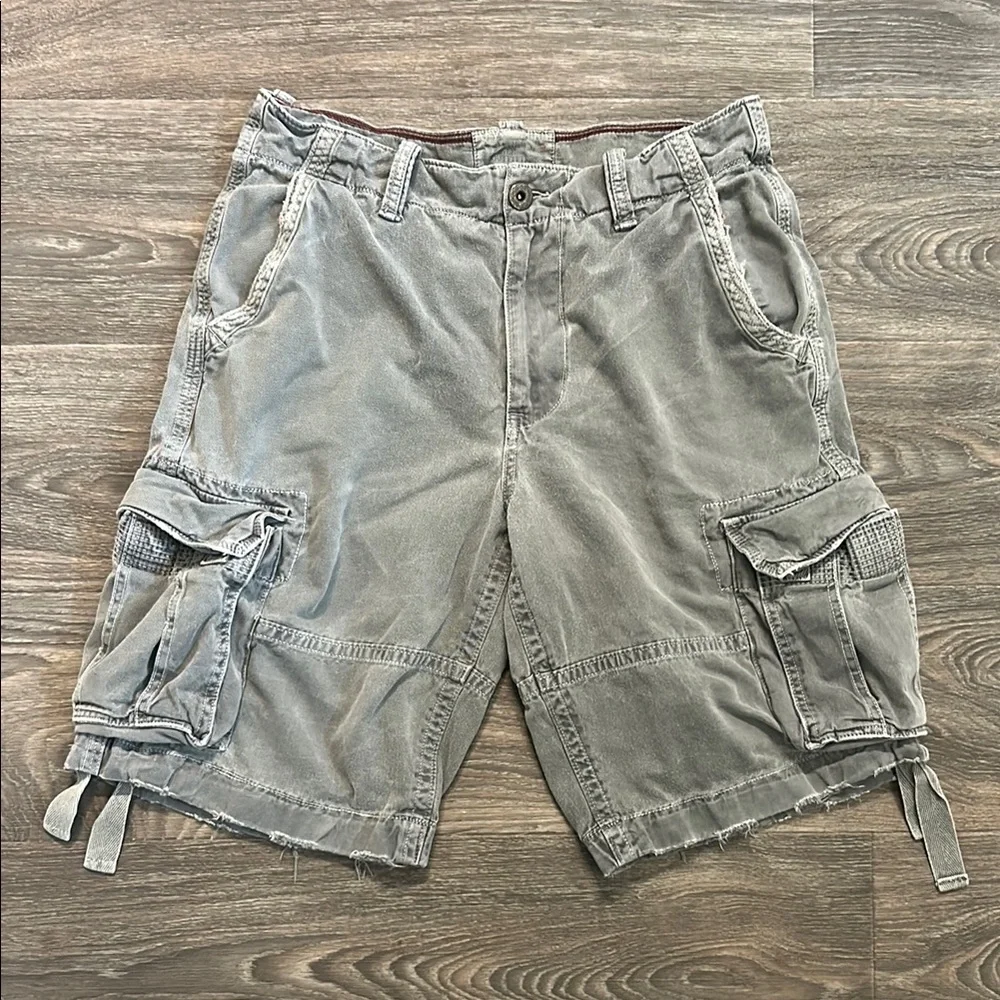American Eagle Cargo Shorts Classic Utility Short Gray Green Y2K 90s Size 33 - Picture 1 of 10